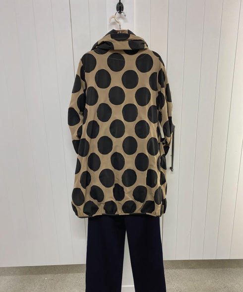 L S Collection Shower Proof Jacket - Caramal/ Black