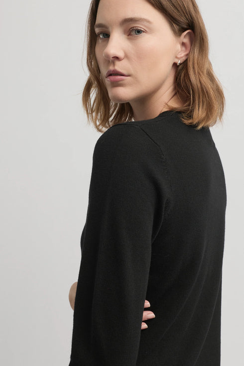 Yarra Trail Villa Knit Merino - Black