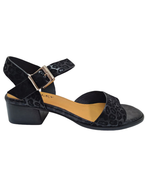 Bresley Dariana - Black Leopard