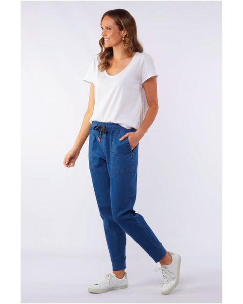 Suzy D Ultimate Jogger - Denim/ Indigo