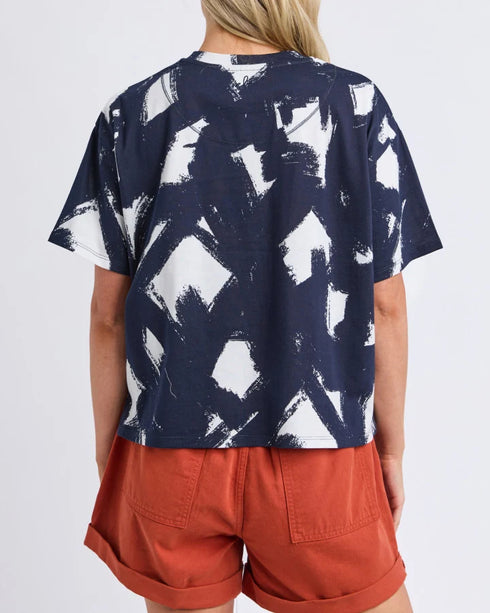 Elm Klee Tee - Navy/White