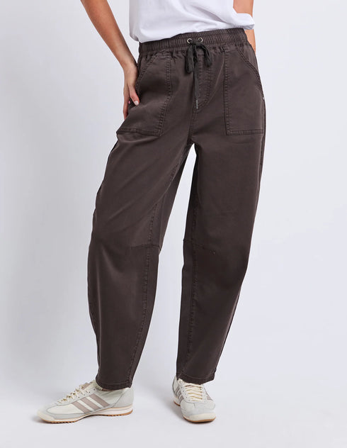 Elm Quinn Barrel Jogger - Choc