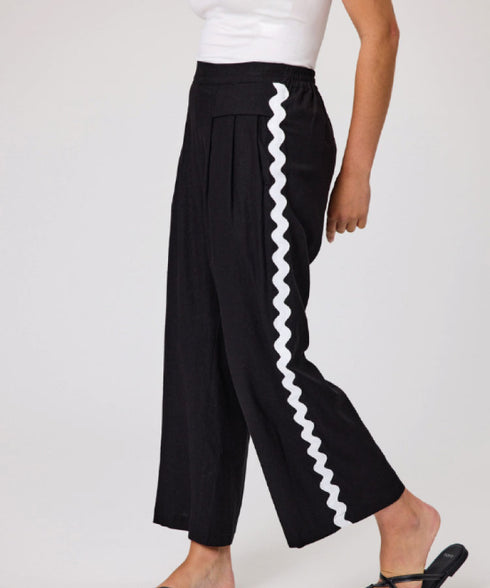 Duo Harris Cropped Pant - Black