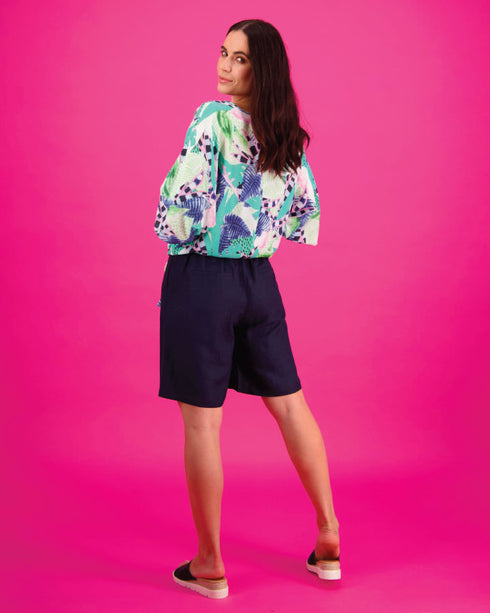 Floaty Linen Shorts - Navy