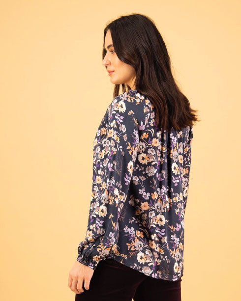 Vassalli Flora Printed V Neck Top