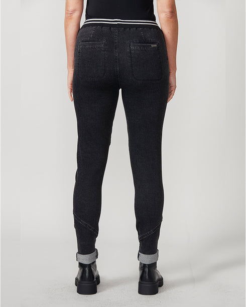 Preston Jeans Newport Washed Black