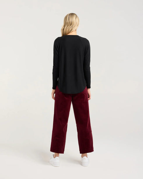 Black Stone Chandler Print Front Top Monets Garden