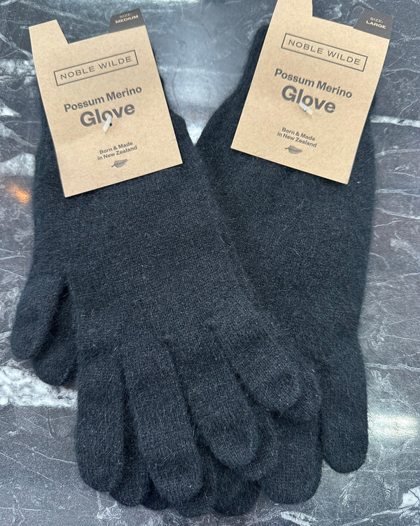 Noble Wild Possum merino  Full Finger Glove - Black