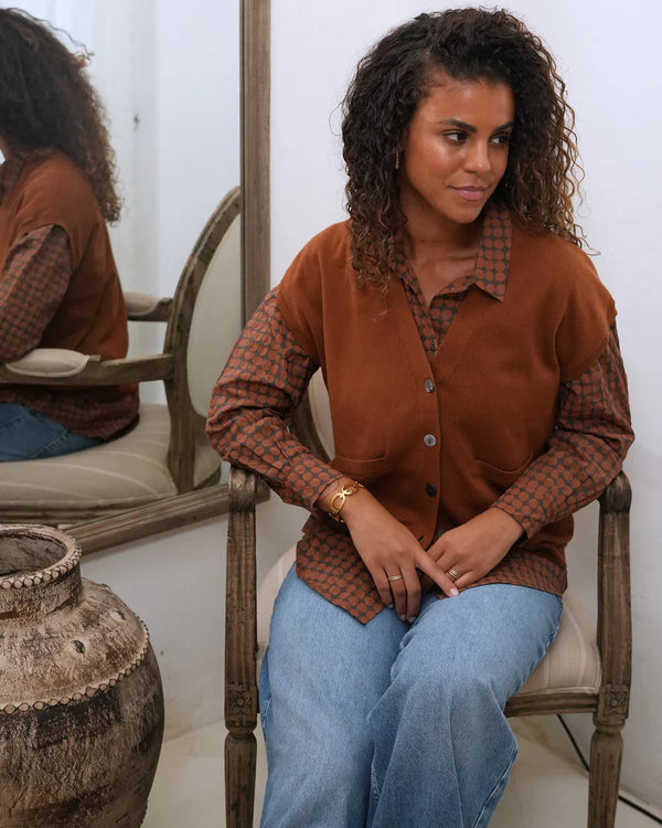 LD+Co Button Vest - Nutmeg