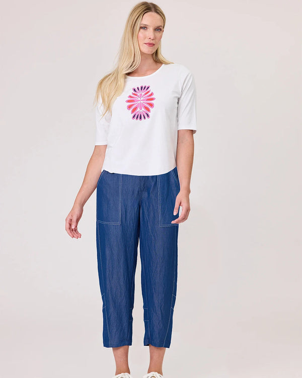 Duo  Essential Tee White Luminaire Print