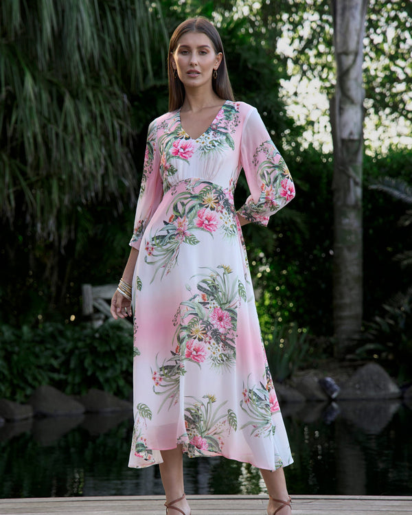 Loobies Story Ayana Midi Dress - Blush