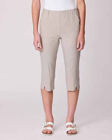 Newport Court 3/4 Cotton Pants - Stone