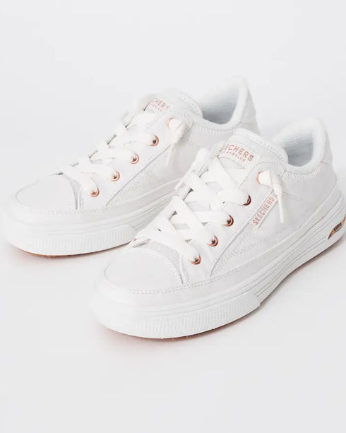 Skechers Arch Fit Arcade Wide Fit - White