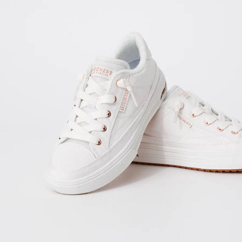 Skechers Arch Fit Arcade Wide Fit - White