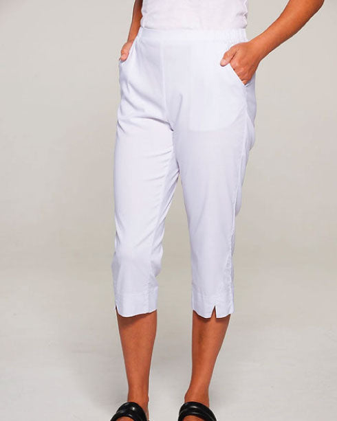 Newport Court 3/4 Cotton Pants - White