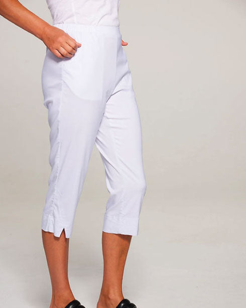 Newport Court 3/4 Cotton Pants - White