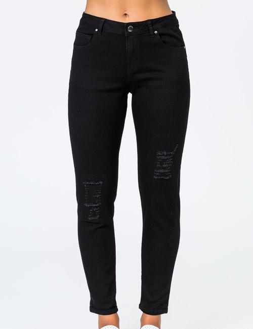 Classified Distressed Boyfriend Jeans