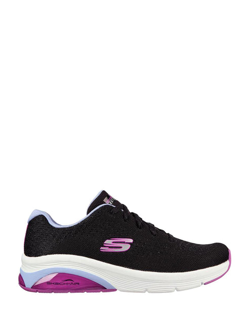 Skechers store retro vibe