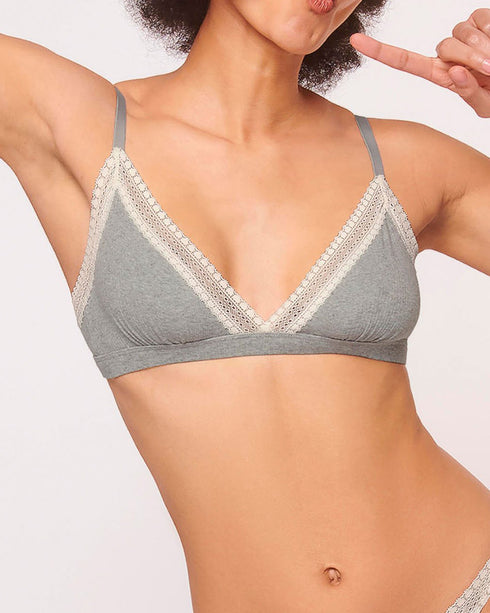 sloggi - Ill-fitting bra eating into your skin and ribcage? Fret not,  here's your quick guide to the perfect fit! PS, our ZERO Cotton bras are  enhanced with Advance Bonding Technology on